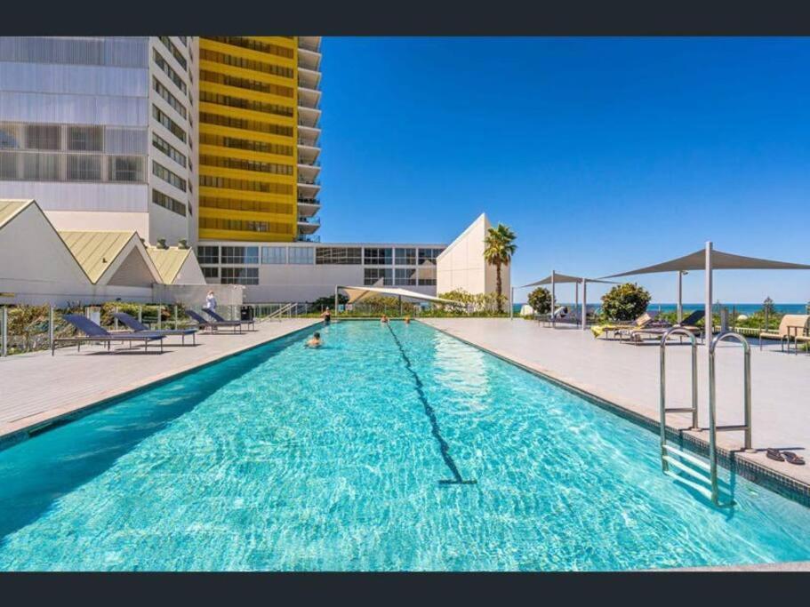 Air On Broadbeach Beachfront 2Level Stunning Apartment With 180 Degree Views Gold Coast Exterior photo