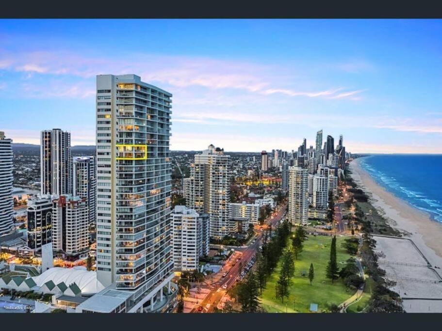 Air On Broadbeach Beachfront 2Level Stunning Apartment With 180 Degree Views Gold Coast Exterior photo